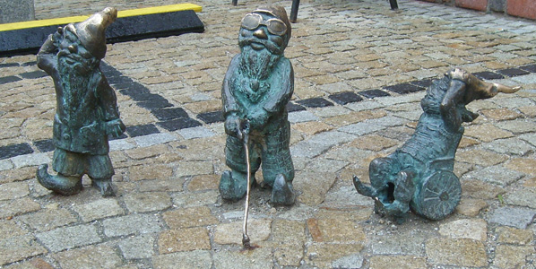 SL270850.jpg